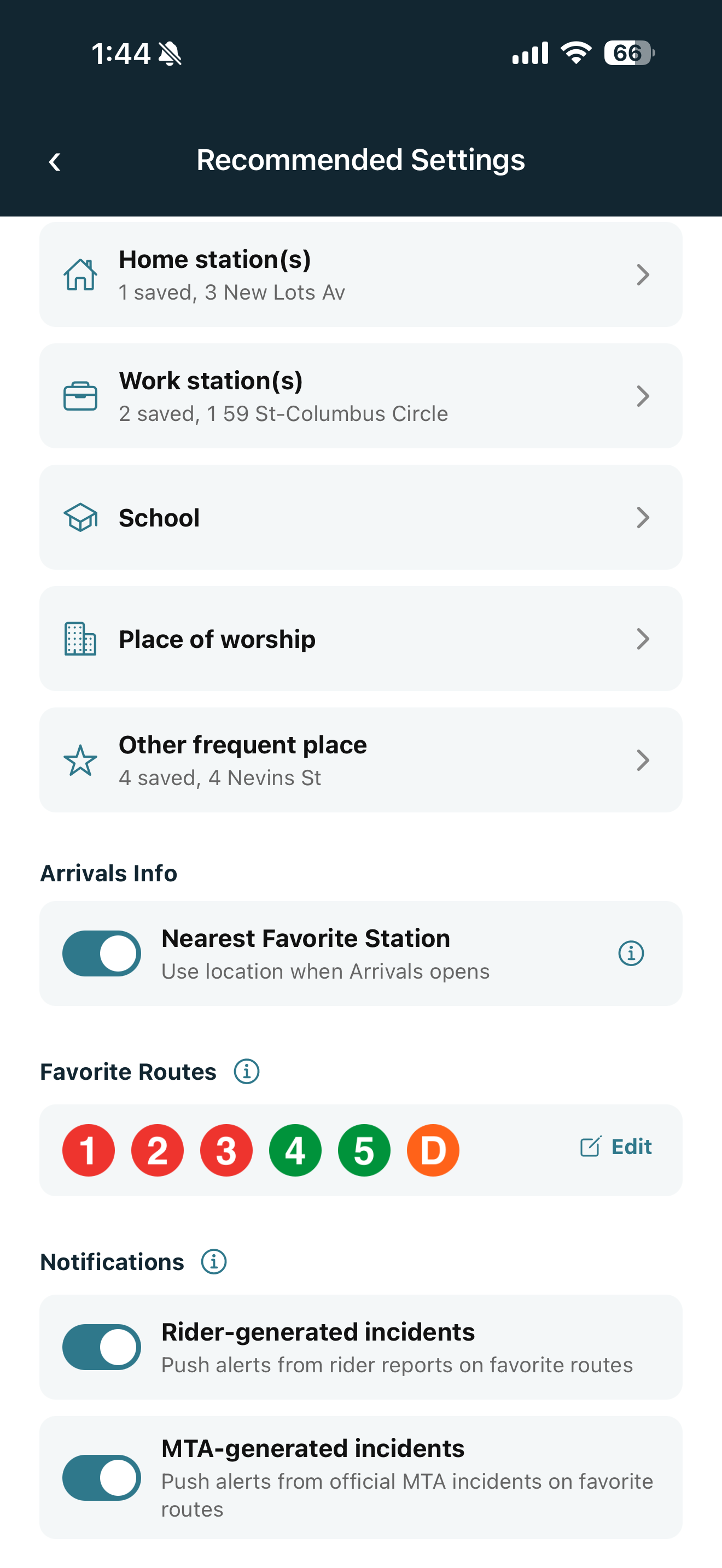 Recommended Settings screen showing favorite stations, favorite routes, and notification controls